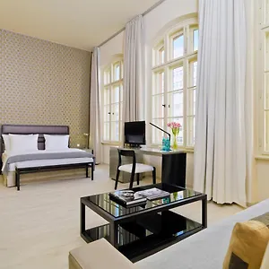 H10 Ku'damm Lofts Aparthotel Berlijn