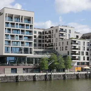 Hotel Jufa Hafencity ****