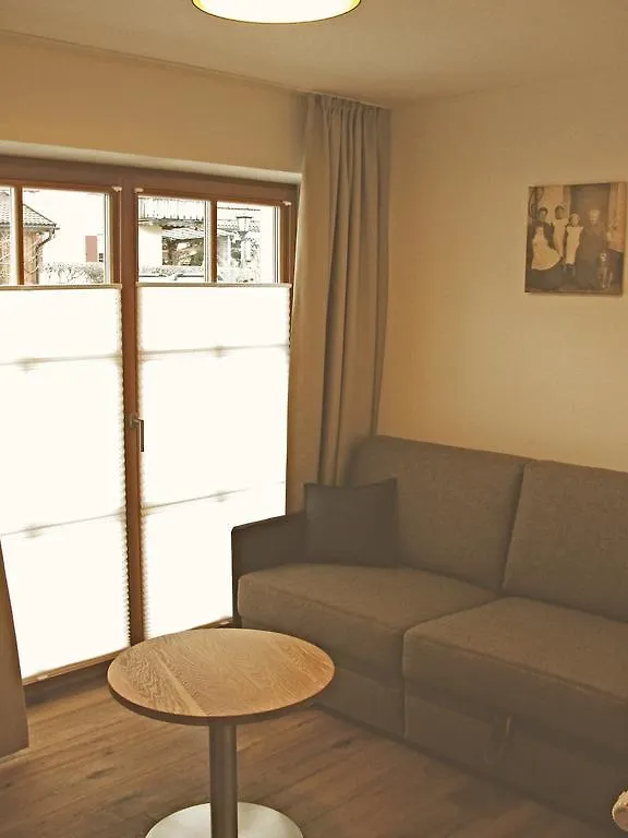 Bed & Breakfast Mammhofer Suite & Breakfast Oberammergau
