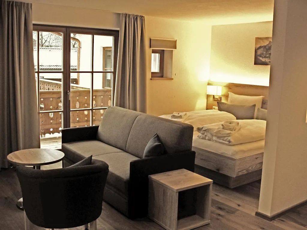 Mammhofer Suite & Breakfast Oberammergau 3*,
