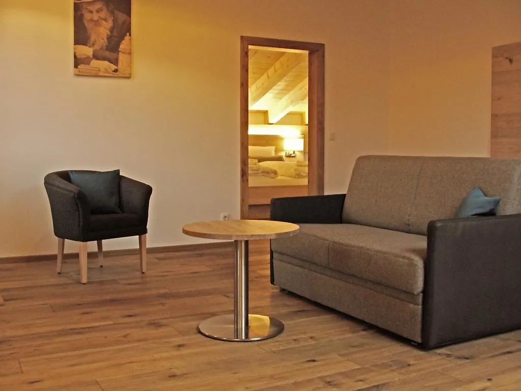 Mammhofer Suite & Breakfast Oberammergau Bed & Breakfast