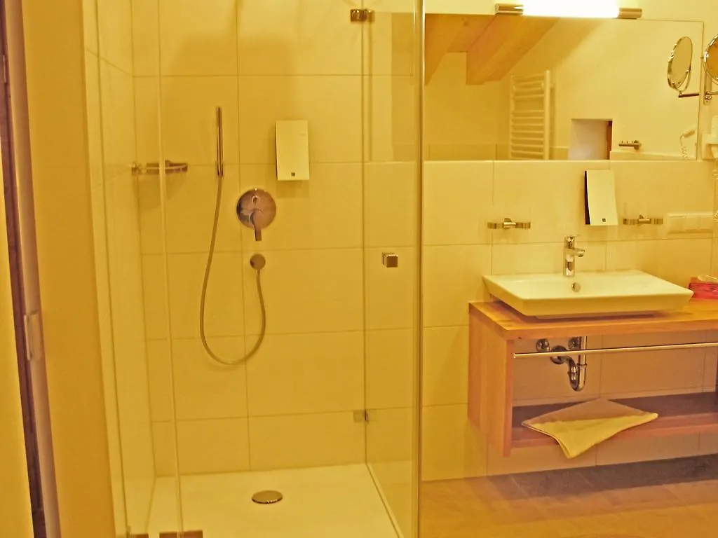 Bed & Breakfast Mammhofer Suite & Breakfast Oberammergau
